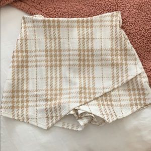 Envelope Skort